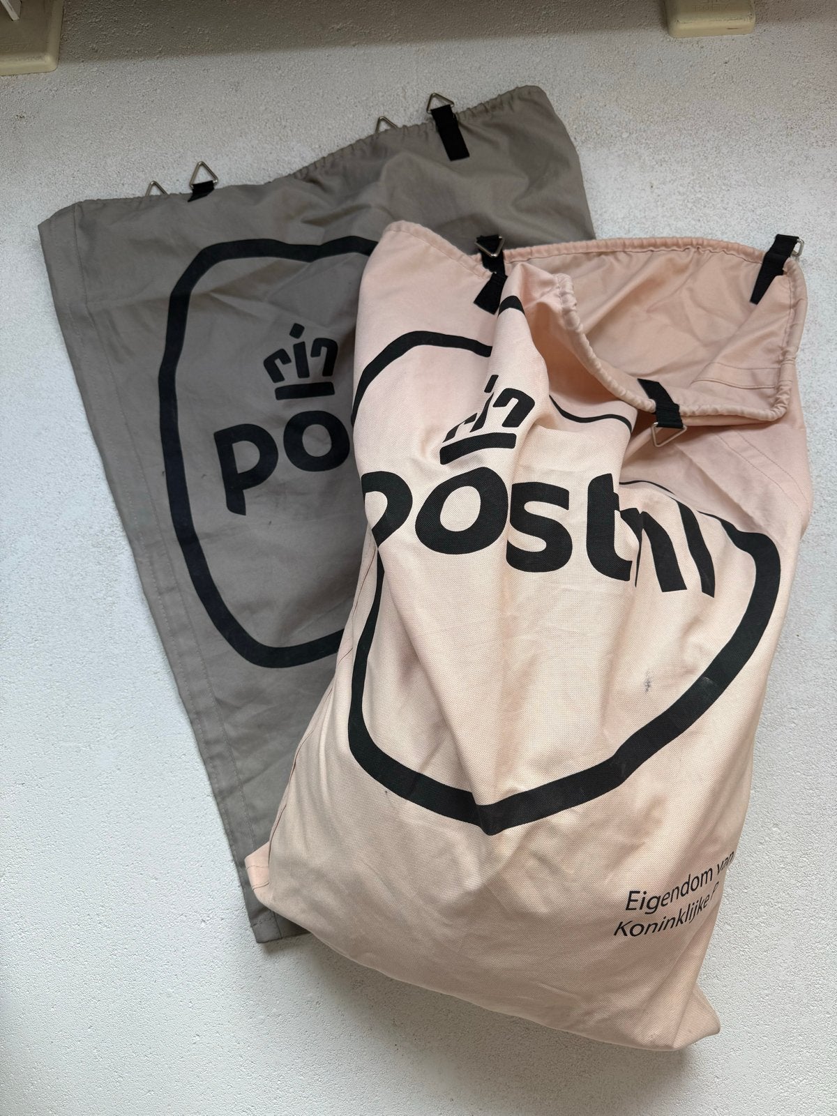 Twee originele Post NL zakken, Ophalen of Verzenden
