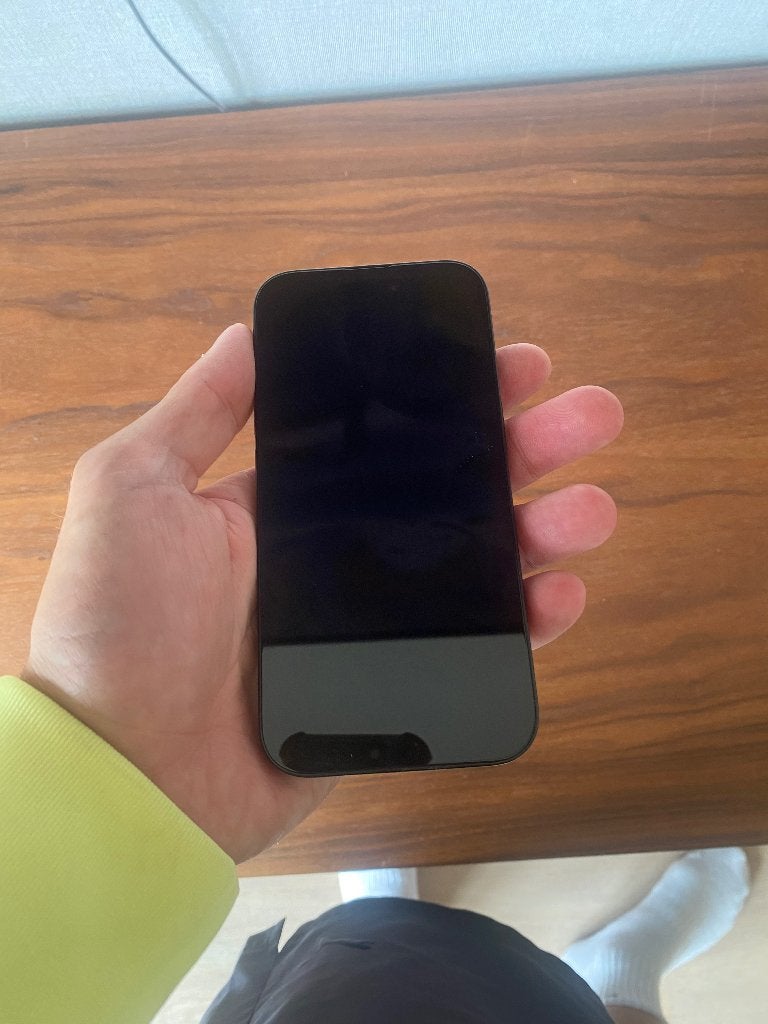 iPhone 16 256gb gaat niet aan, Telecommunicatie, Mobiele telefoons | Apple iPhone, Ophalen of Verzenden, Zo goed als nieuw, 256 GB