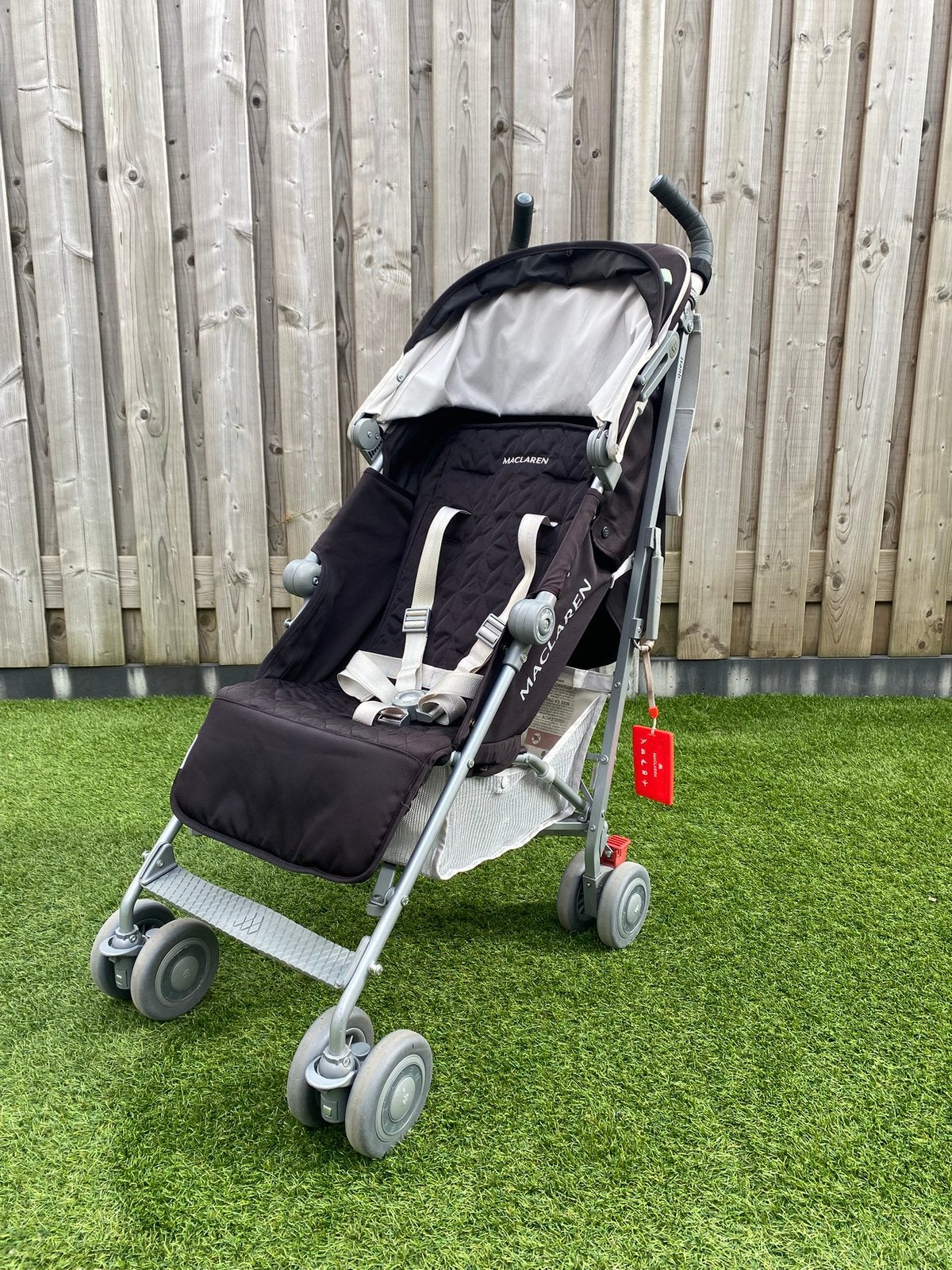 Maclaren Quest buggy | Lichtgewicht 6,5 kg | Compleet, Kinderen en Baby's, Ophalen, Zo goed als nieuw, Maclaren, Regenhoes