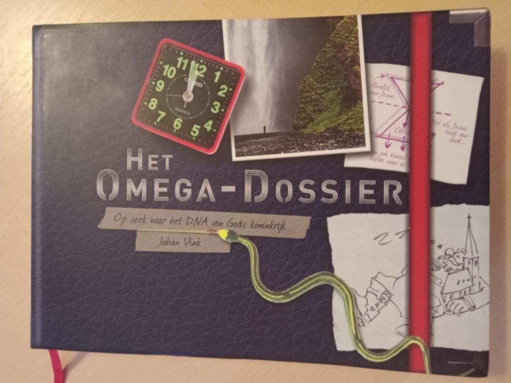 Het Omega-Dossier - Johan Vink, Ophalen of Verzenden, Zo goed als nieuw