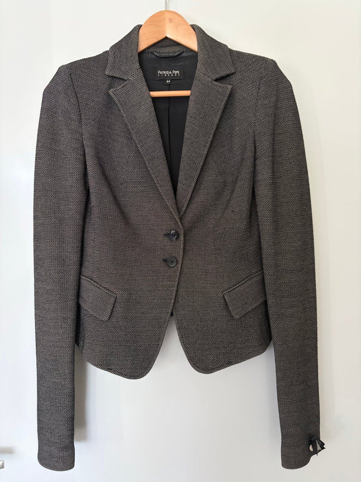 Patrizia Pepe Jasje - Maat 44 (L), Kleding | Dames, Jasjes, Kostuums en Pakken, Zwart, Maat 42/44 (L), Ophalen of Verzenden, Zo goed als nieuw