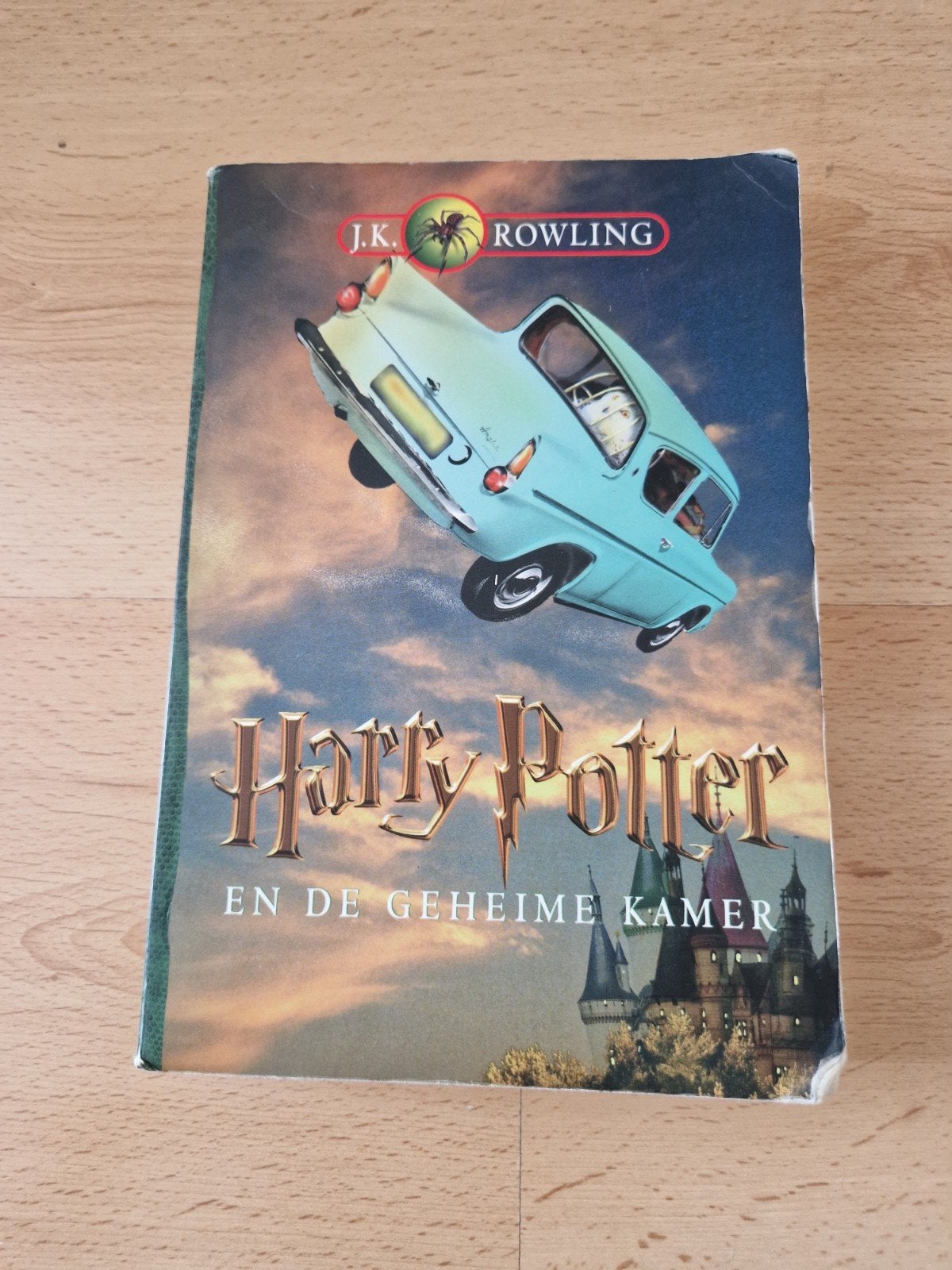 boek harry potter en de geheime kamer jk rowling deel 2, Boeken, Ophalen of Verzenden, Zo goed als nieuw