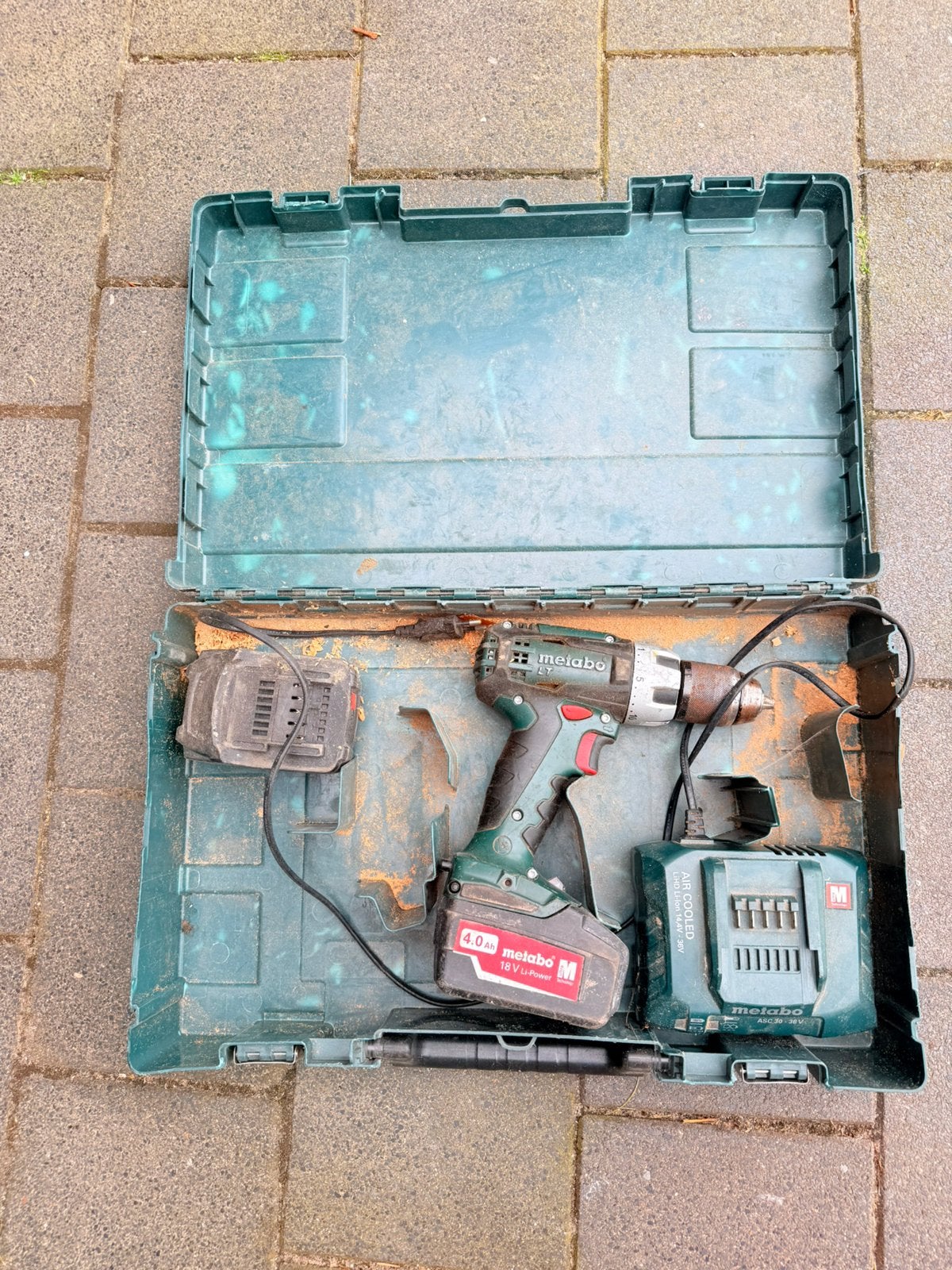 • Professionele Metabo 18V Accuboormachine Set. (LT-serie), Ophalen, Gebruikt, Boor- en Schroefmachine