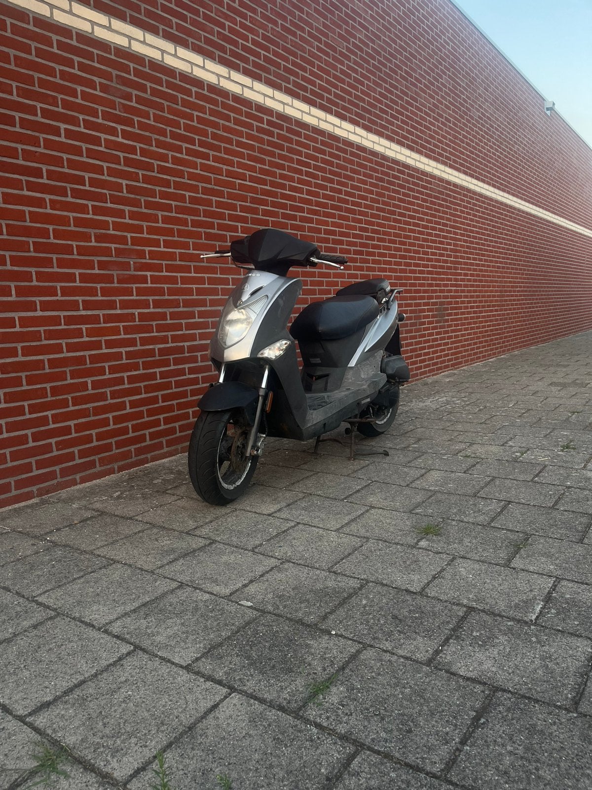 Kymco Agility 50, Fietsen en Brommers, Scooters | Kymco, Ophalen, 49 cc, Zo goed als nieuw, Maximaal 25 km/u
