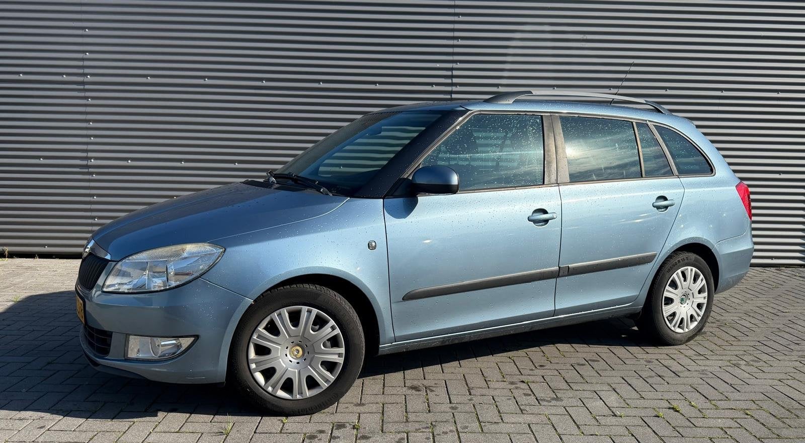 Skoda Fabia Combi 1.2 TDI cruise / elek pakket / trekhaak, Auto's, Voorwielaandrijving, Euro 5, Zwart, 1199 cc