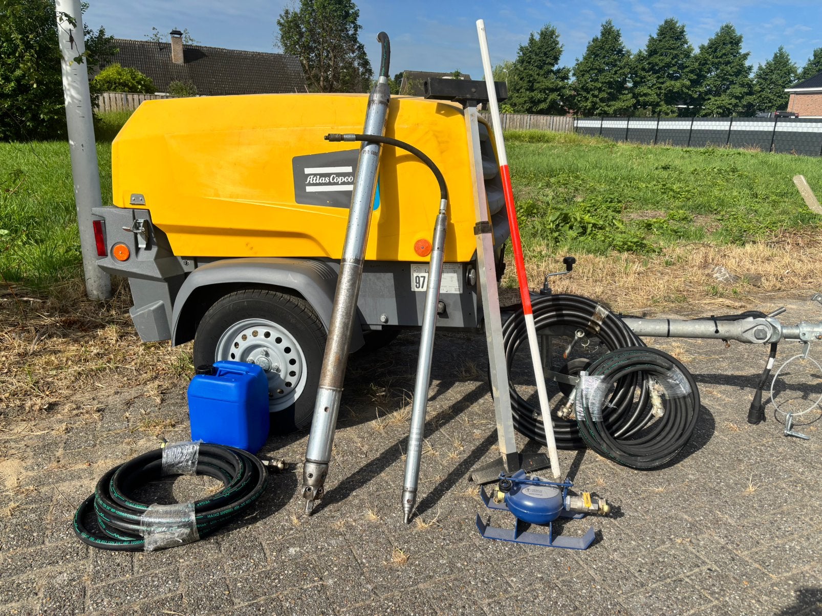 Atlas Copco XAS 38Compressor met Raketset (45-95mm), Ophalen