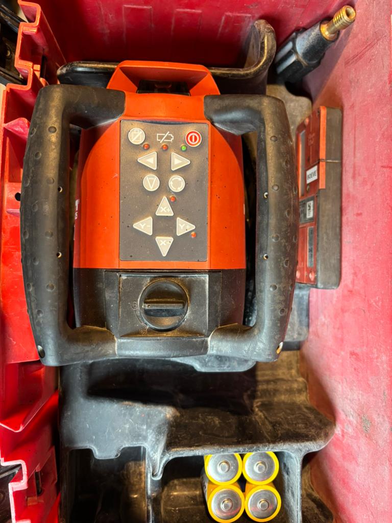 Hilti PR 25 Roterende Laser met PRA 25 Ontvanger, Doe-het-zelf en Verbouw, Meetapparatuur, Ophalen of Verzenden, Gebruikt, Licht