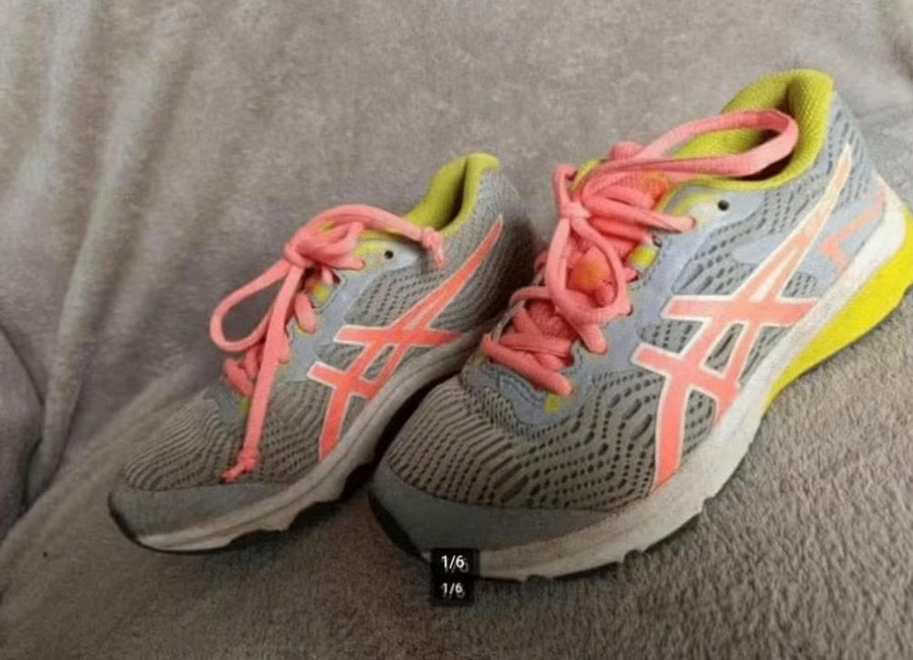Asics gt1000 hardloopschoenen maat 33,5 (21cm), Gebruikt, Hardloopschoenen, Ophalen of Verzenden, Asics