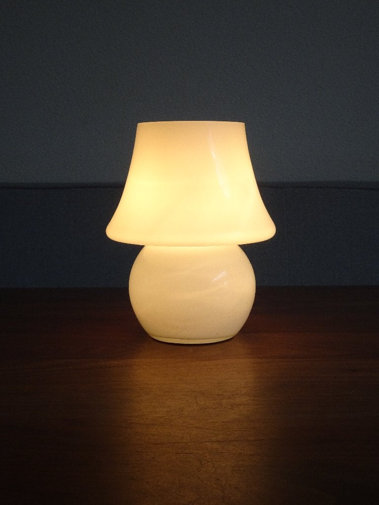 Vintage kleine mushroom lamp, Vintage, Wit, Ophalen of Verzenden, Glas