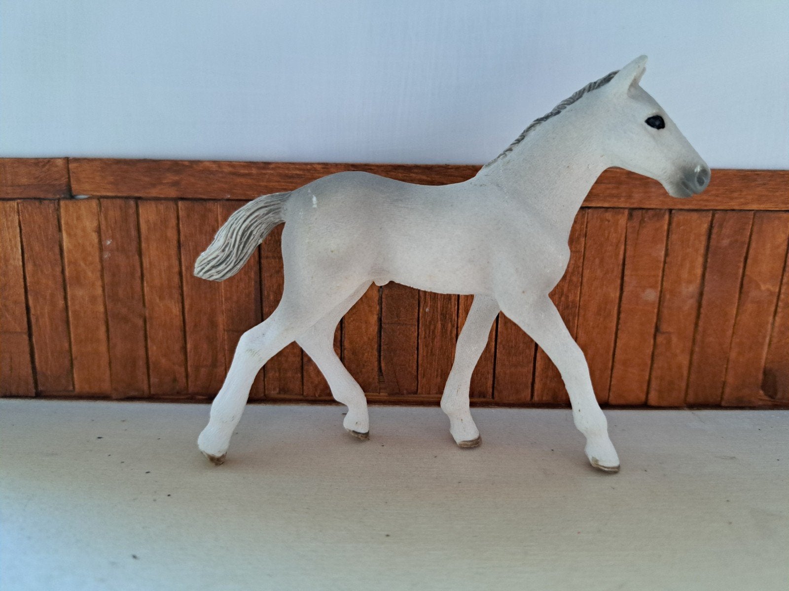 schleich holsteiner veulen, Ophalen of Verzenden, Zo goed als nieuw, Paard, Beeldje of Figuurtje