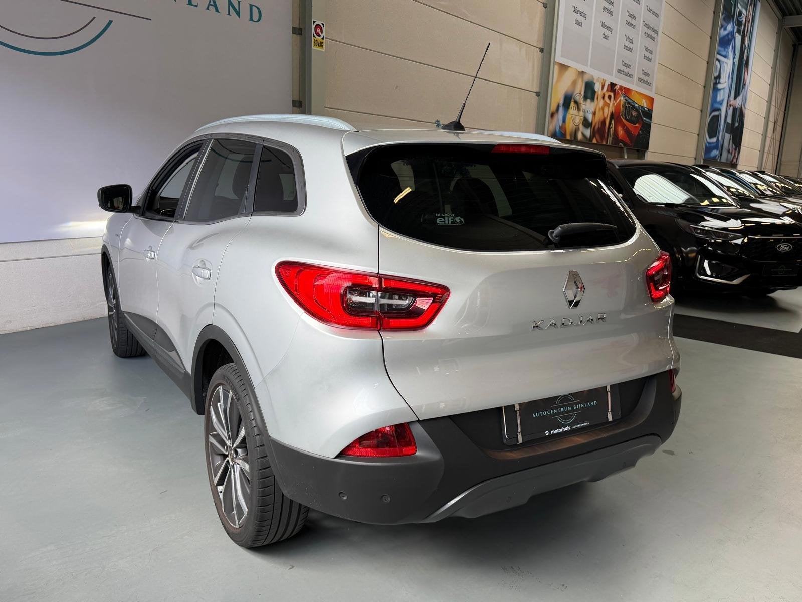 Renault Kadjar 1.2 TCe Bose Camera, carplay, Navi, Leer, Voorwielaandrijving, Kadjar, 4 cilinders, Origineel Nederlands