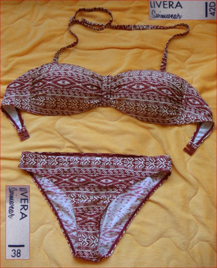 LIVERA rood-ecru bikini setje BH 42D + slip maat 38 zgan, Meerkleurig, Ophalen of Verzenden, Zo goed als nieuw, Bikini