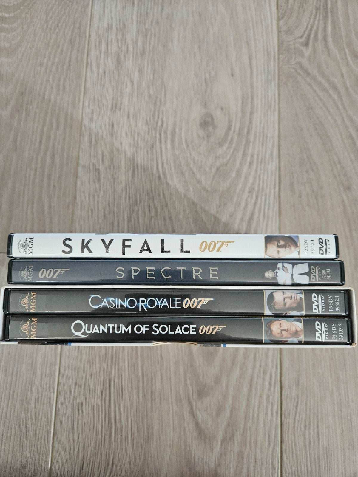 4 films van 007 (Daniel Craig), Nederlands, Ophalen of Verzenden, Zo goed als nieuw, Frans