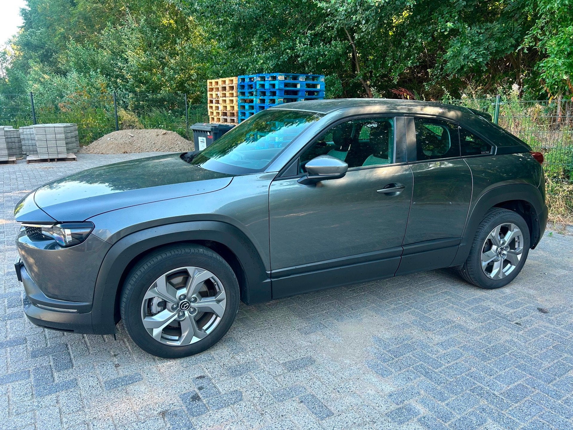 Mazda MX-30 E-SkyActiv 145 36 kWh, Auto's, Mazda, 145 pk, Stof, Gebruikt, Zwart