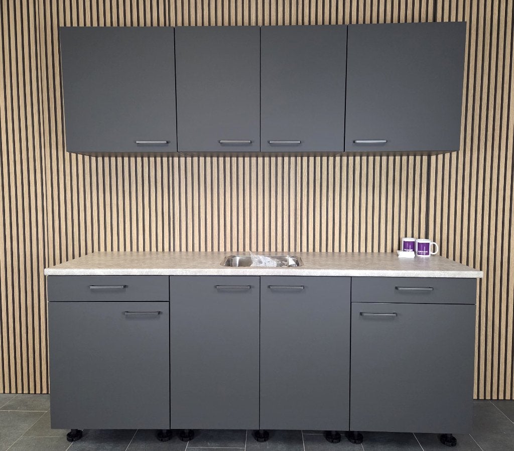 NIEUWE Q-Line ARTEGO Keuken ca. 210 cm breed / INNOVARE, Huis en Inrichting, Keuken | Complete keukens, Enkelwandige keuken, Zo goed als nieuw