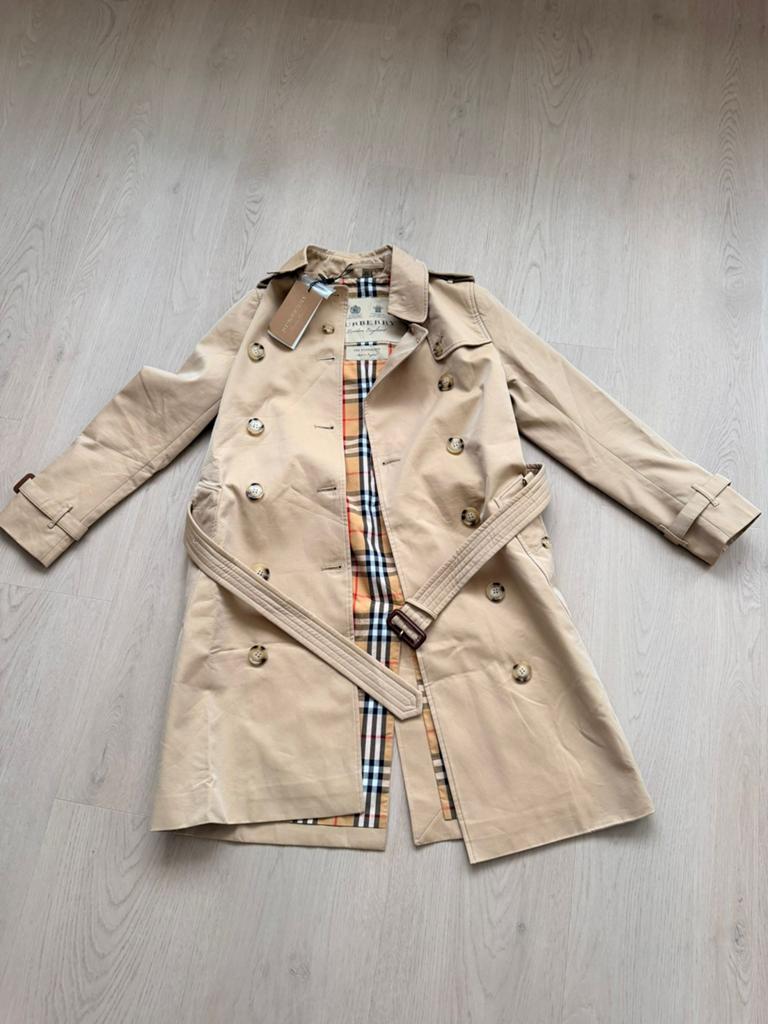 Burberry Trenchcoat  nieuw maat S, Ophalen of Verzenden
