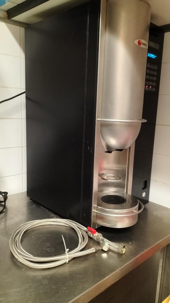 Selecta Koffiemachine - Professioneel en Betrouwbaar, Witgoed en Apparatuur, Koffiezetapparaten, Gebruikt, 10 kopjes of meer, Koffiemachine