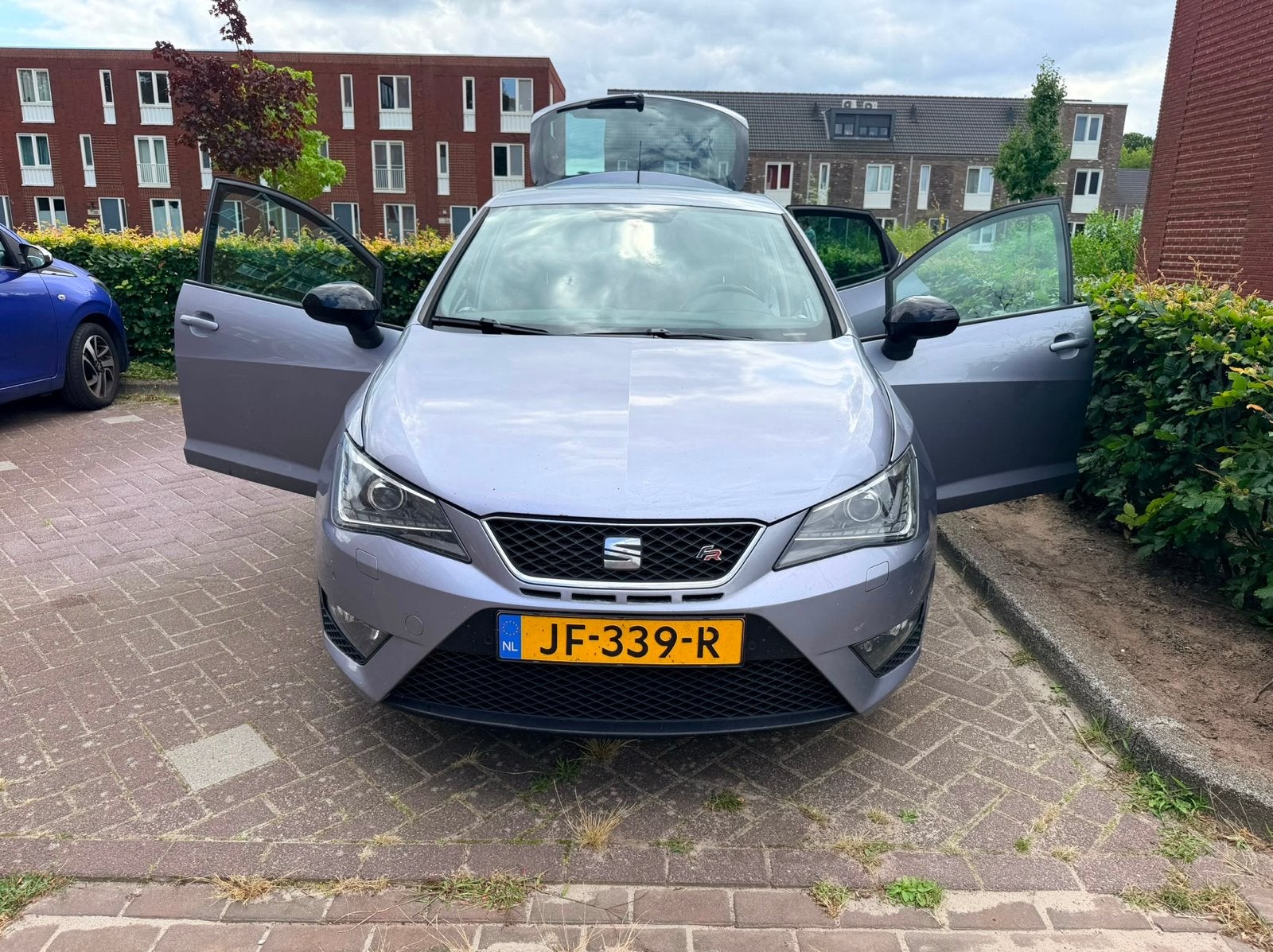 Seat Ibiza 1.0 TSI 70KW 5DRS 2016 Grijs, Auto's, Voorwielaandrijving, 40 €/maand, 995 kg, Origineel Nederlands