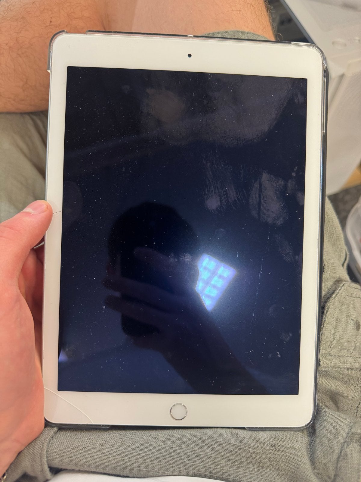 Apple iPad Air 2 (64GB, CELLULAR) - Touch ID defect