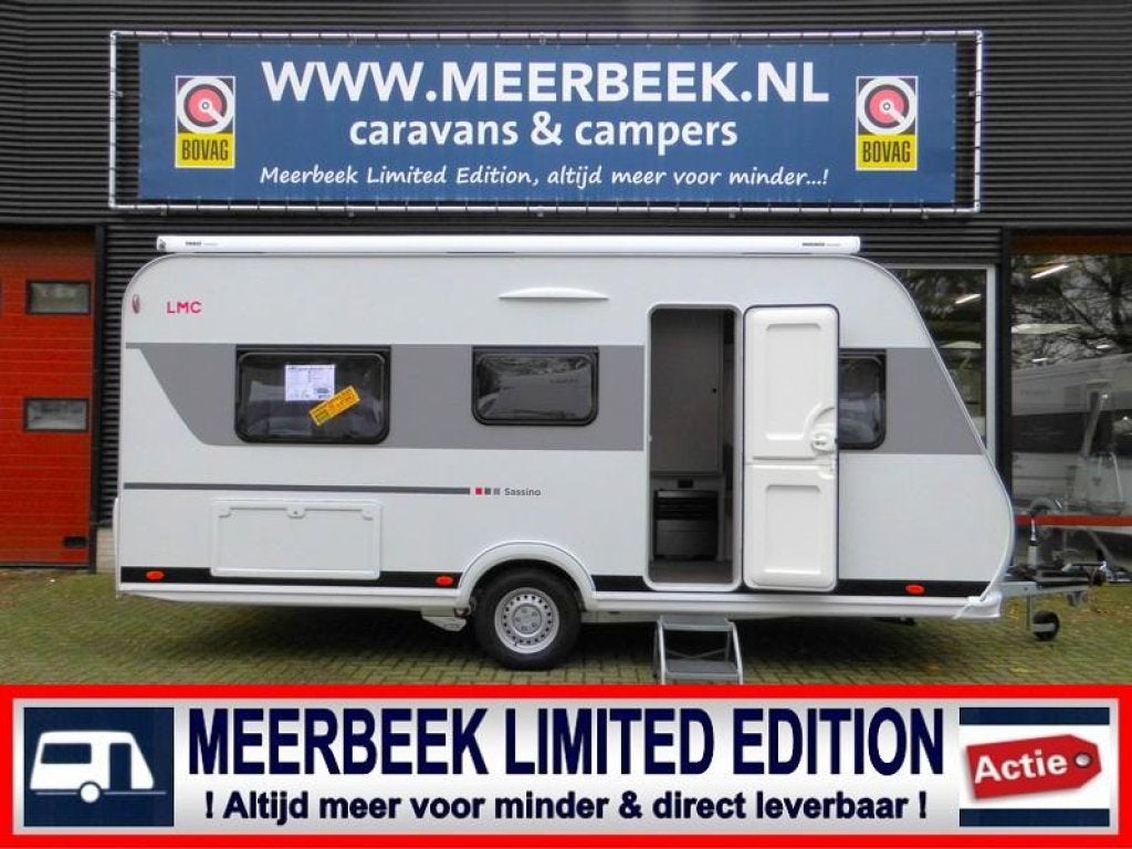 LMC Sassino 460 E 4579,=KORTING MOVER+THULE+PAKKET+AS1350 KG, Caravans en Kamperen, Caravans, Standaardzit, 750 - 1000 kg, Particulier