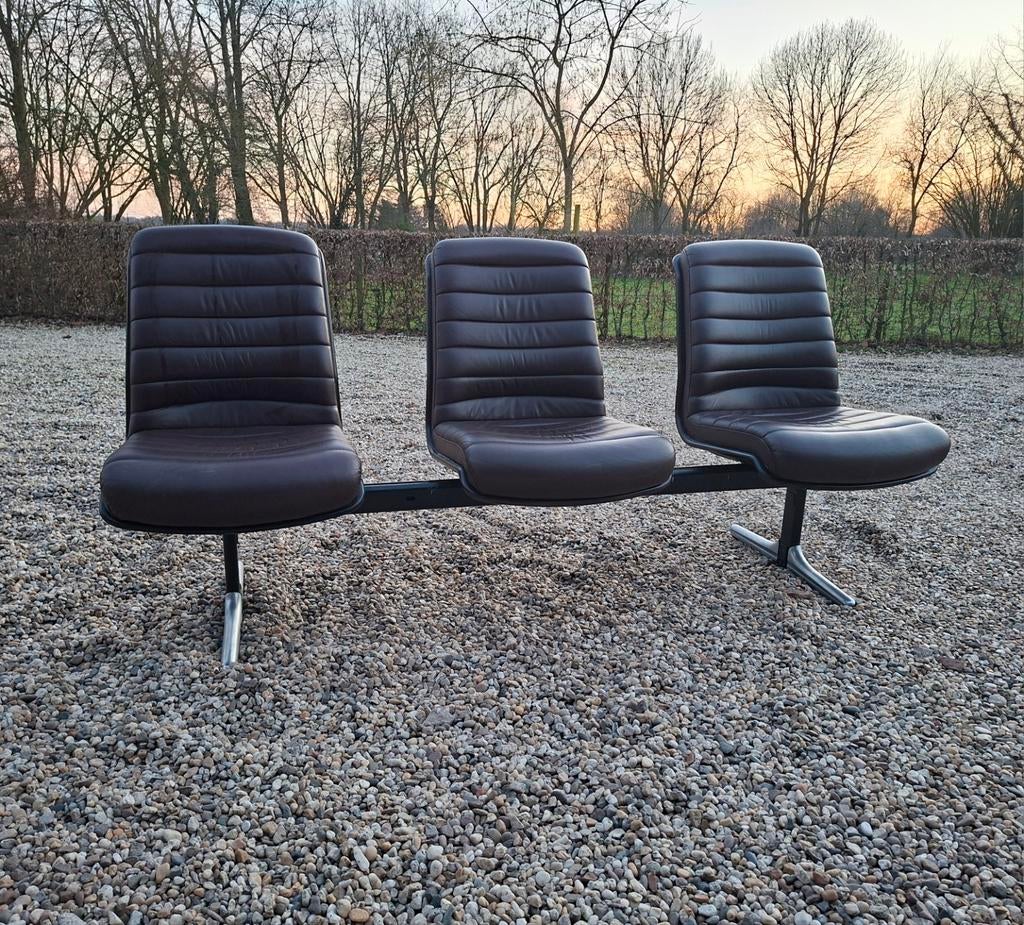 Vintage NAVO leren  wachtkamerbank Artifort, Huis en Inrichting, Banken | Bankstellen, Ophalen, 75 tot 100 cm