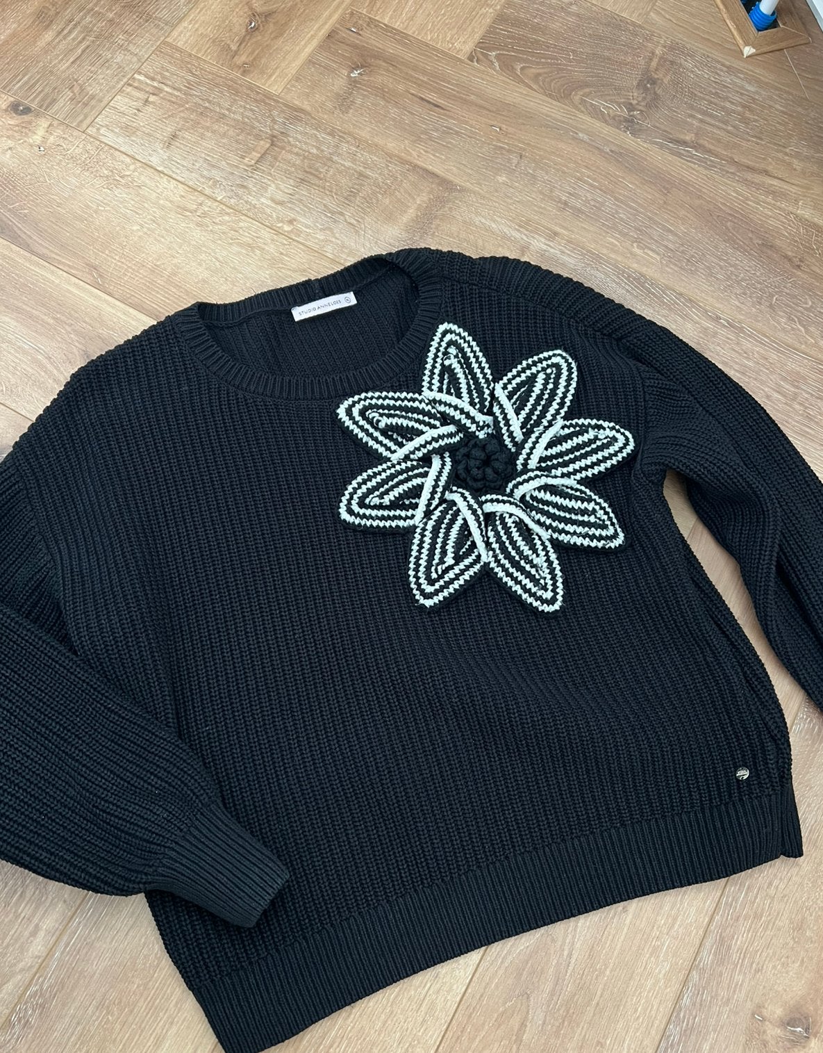 Studio anneloes flower chunky trui Xl zwart, Zwart, Maat 46/48 (XL) of groter, Ophalen of Verzenden, Zo goed als nieuw