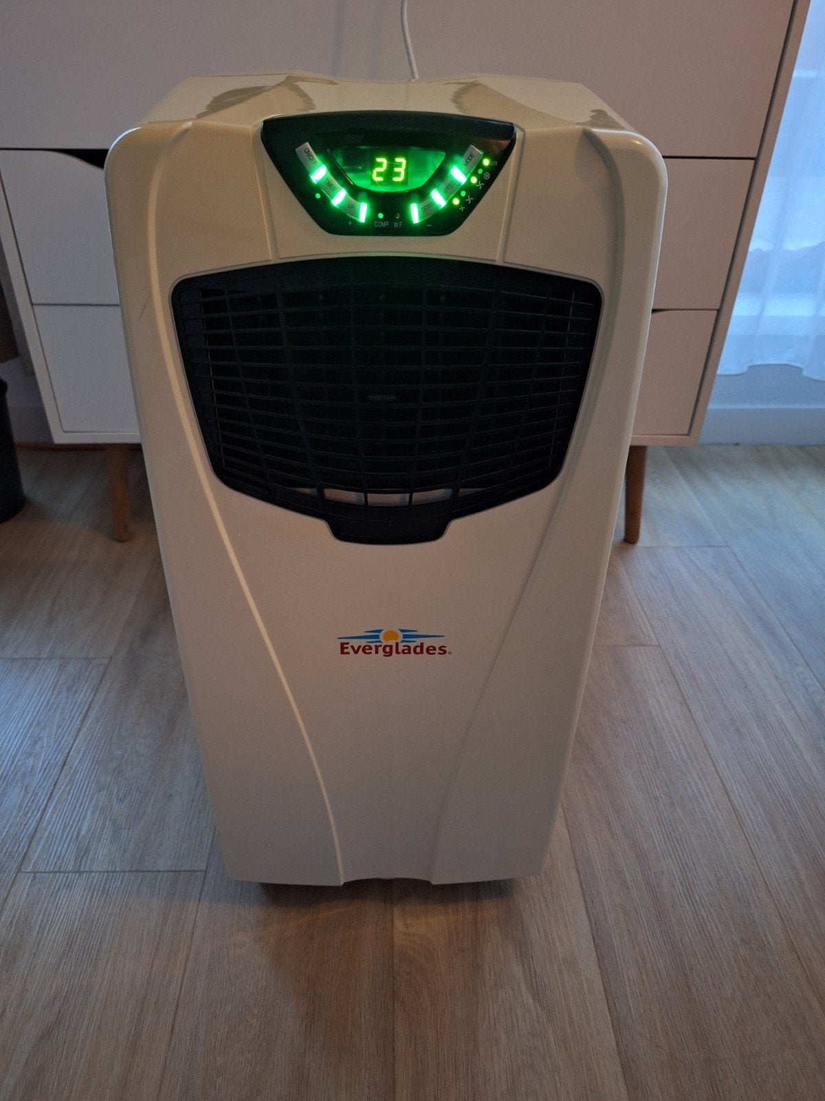 Prima werkende Everglades mobiele airco, Ophalen, Minder dan 60 m³, 2 snelheden, Zo goed als nieuw