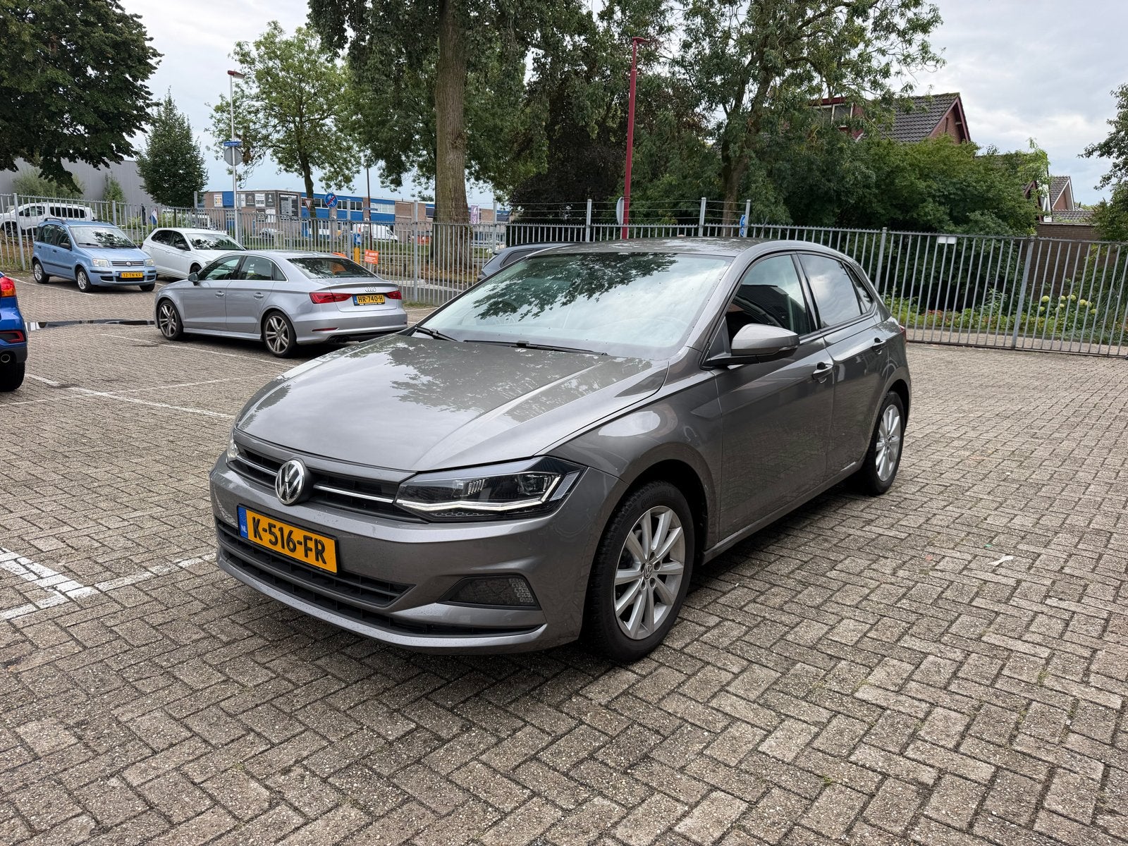 Volkswagen Polo 1.0 TSI 95pk 2019 Grijs, Auto's, Volkswagen, Voorwielaandrijving, 95 pk, 1055 kg, 49 €/maand
