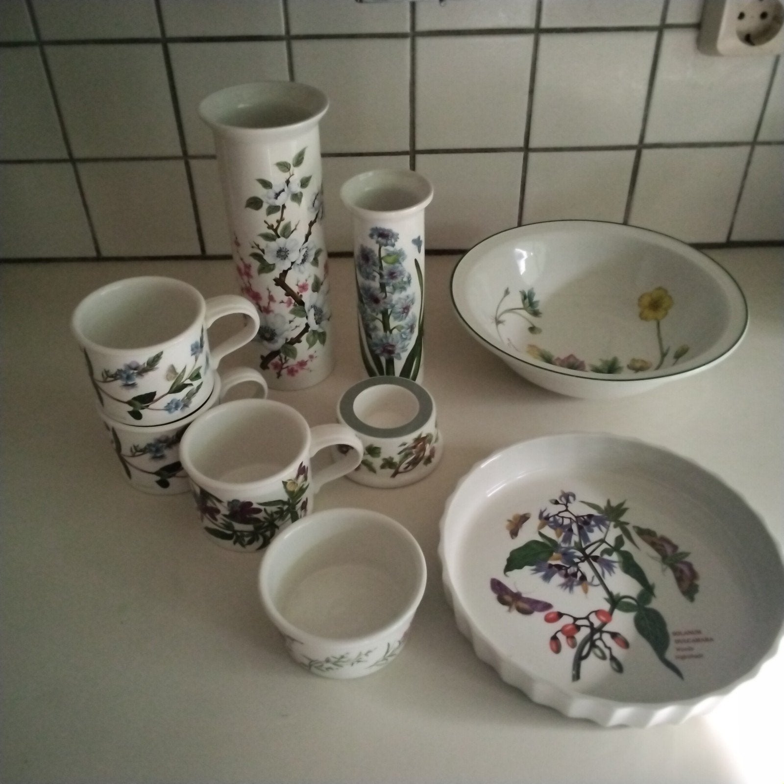 Portmeirion : theepot, ovenschaal, schaaltje,vaas,schaaltje, Ophalen of Verzenden, Zo goed als nieuw, Overige stijlen, Schaal of Schalen
