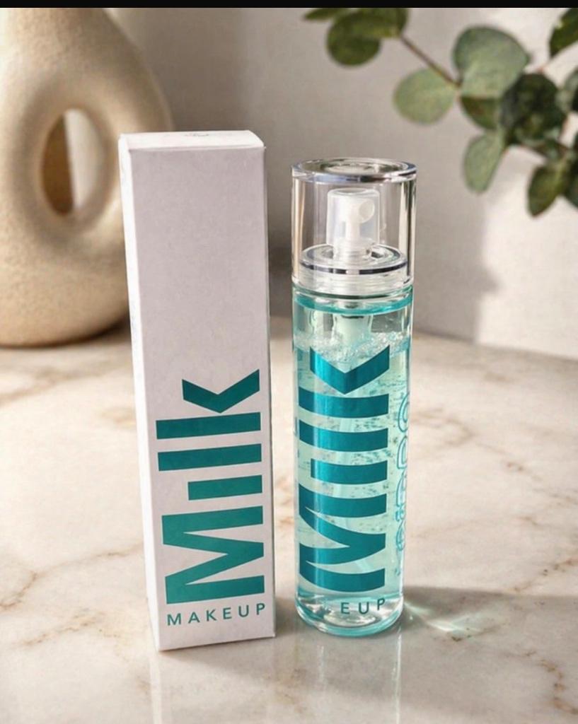 Milk Makeup Setting Spray  Nieuw in doosje, Overige kleuren, Gehele gezicht, Nieuw, Ophalen of Verzenden