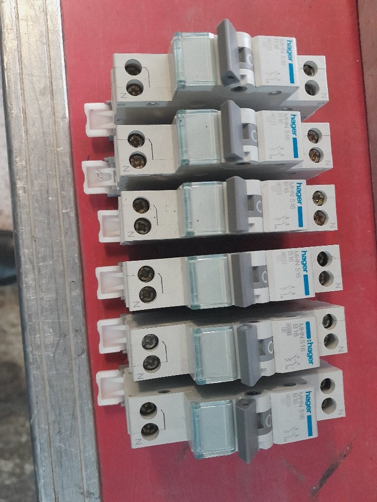 Hager MHN 516 1f/N B16 installatieautomaten, Ophalen of Verzenden, Zo goed als nieuw, Hager, Installatieautomaat