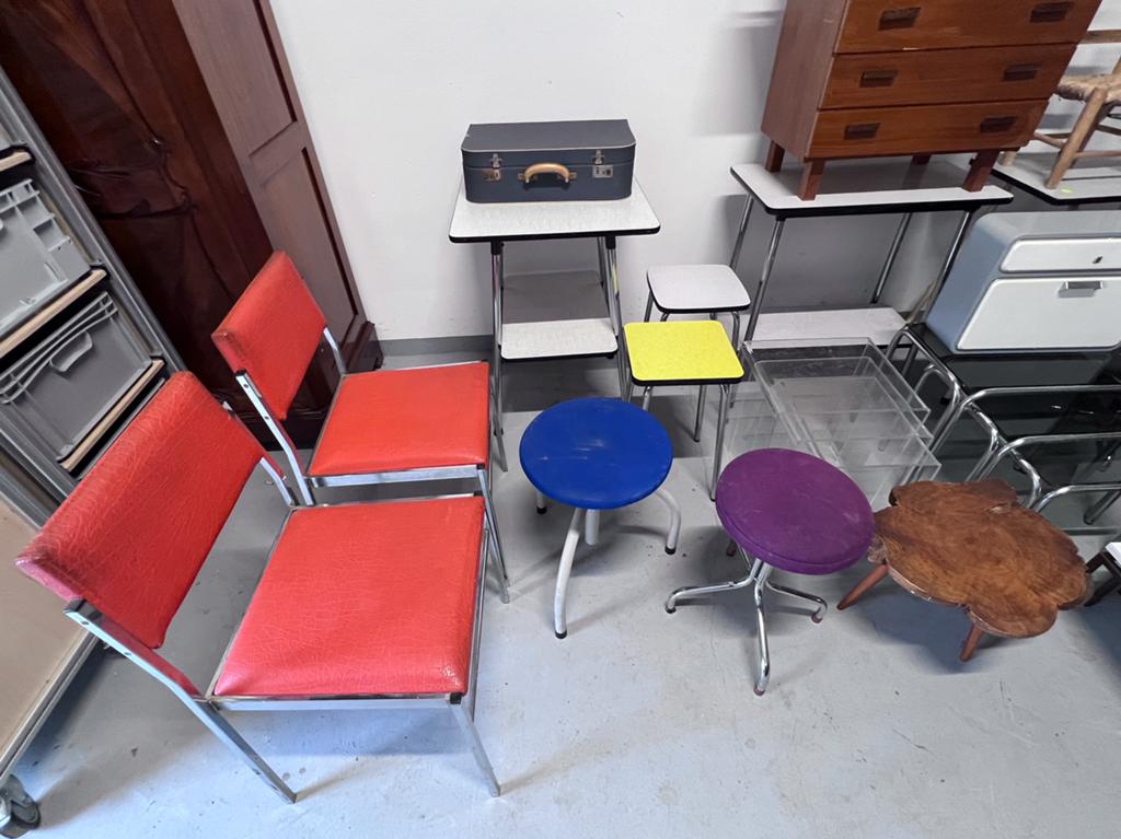 Partij retro vintage handel, Ophalen, Zo goed als nieuw
