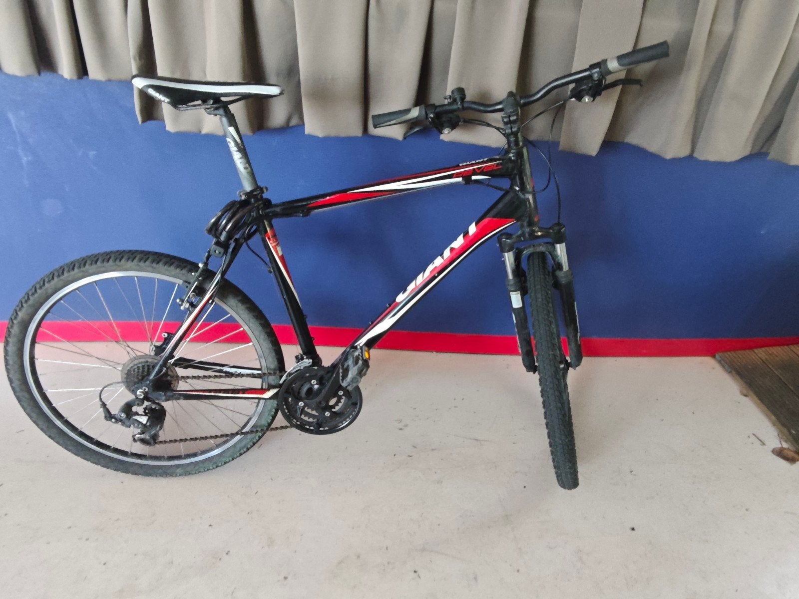 Giant AluxX Mountainbike - XL Frame - Zo goed als nieuw, Fietsen en Brommers, 57 cm of meer, Ophalen, Zo goed als nieuw, Giant