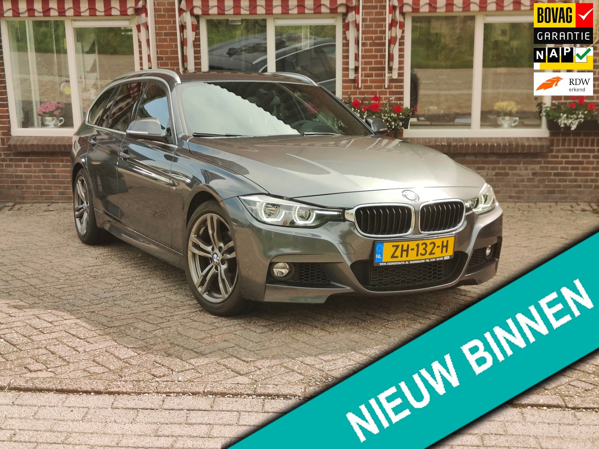 BMW 3-serie Touring 318i M Sport Corporate Aut. Clima Navi C, 12 maanden, Gebruikt, 1465 kg, 3 cilinders