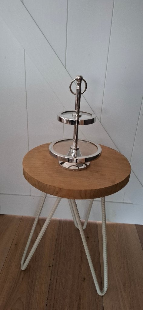 Luxe Zilverkleurige Etagère Glazen Bladen 26 cm Hoog, Etagère, Glas, Onbekend, Ophalen of Verzenden