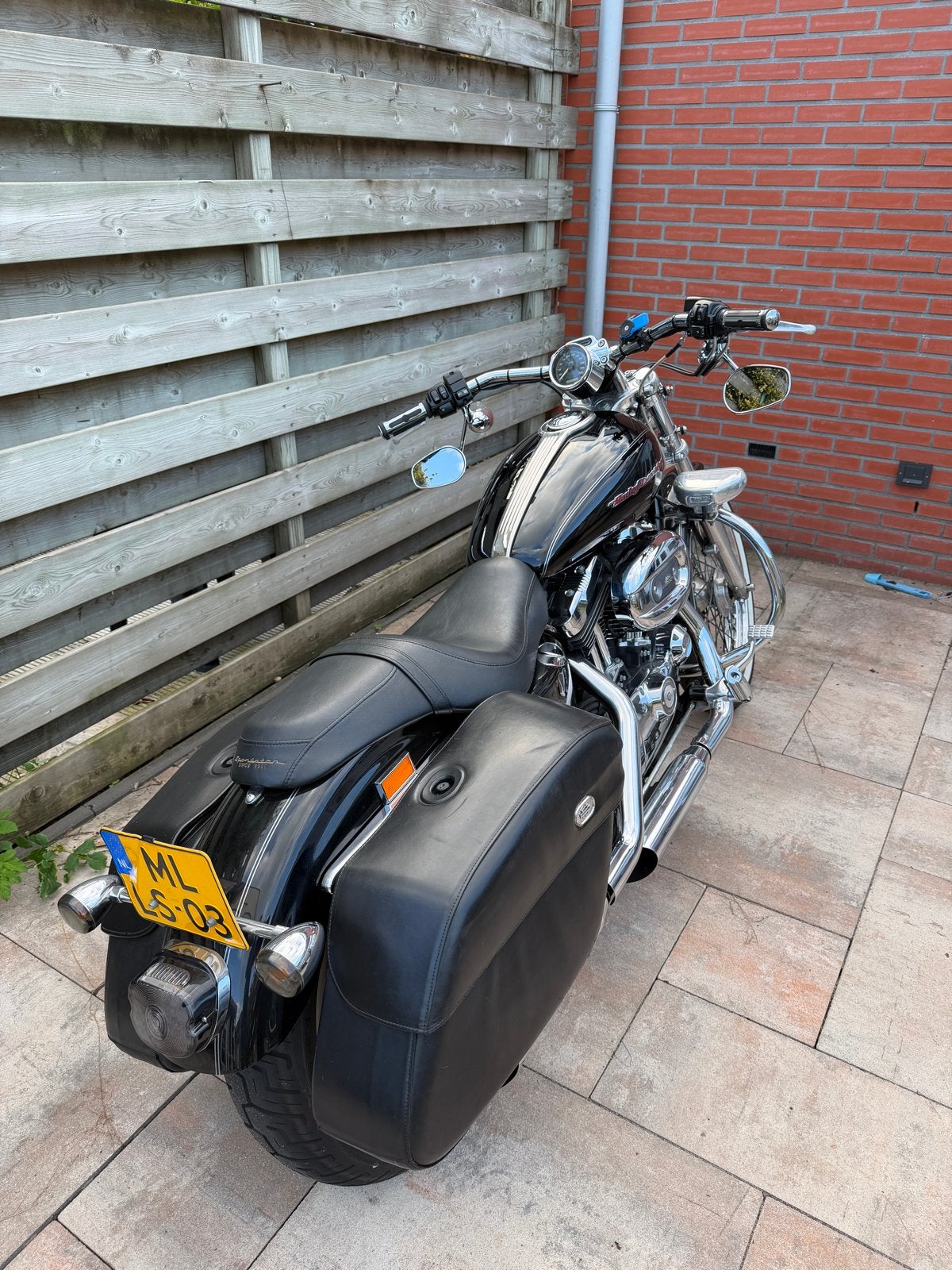 Harley-Davidson Sportster Custom XL1200C, 2 cilinders, Sportuitlaat, Gebruikt, Particulier