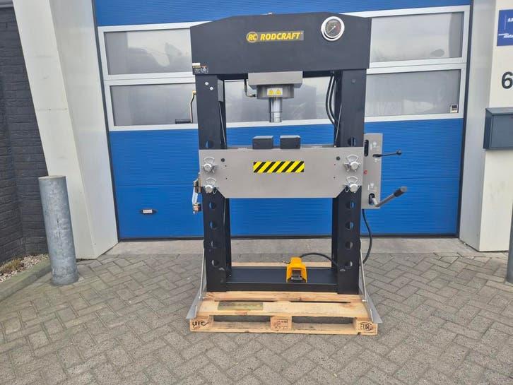 RODCRAFT Werkplaatspers 100 TON Hydro-pneumatisch Compleet!, Gebruikt, Duitsland, RODCRAFT, Info@bolkmachinehandel.nl