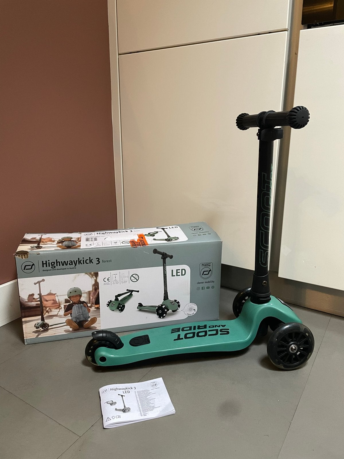 Scoot and Ride Highwaykick 3 LED - Zo goed als nieuw, Ophalen, Zo goed als nieuw, Gewone step