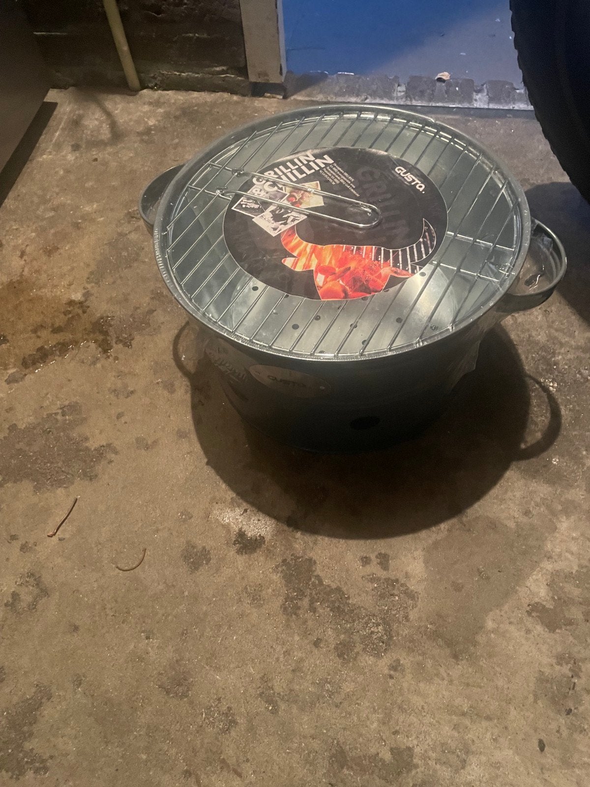 Nieuwe Gusta Draagbare BBQ Grill - Compact & Stijlvol, Ophalen of Verzenden, Nieuw, Gusta