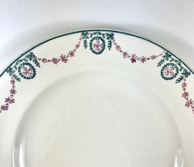 Longwy Moselle terre de fer plat bord diner bord begin 1900, Ophalen of Verzenden