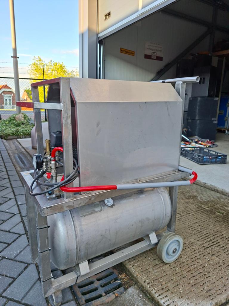 Olievrije compressor, Minder dan 25 liter, Ophalen of Verzenden, Minder dan 200 liter/min