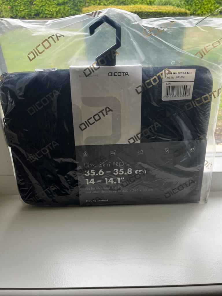 Laptoptas ultra skin pro, Computers en Software, Laptoptassen, Nieuw, Aktetas, Ophalen of Verzenden, Overige merken