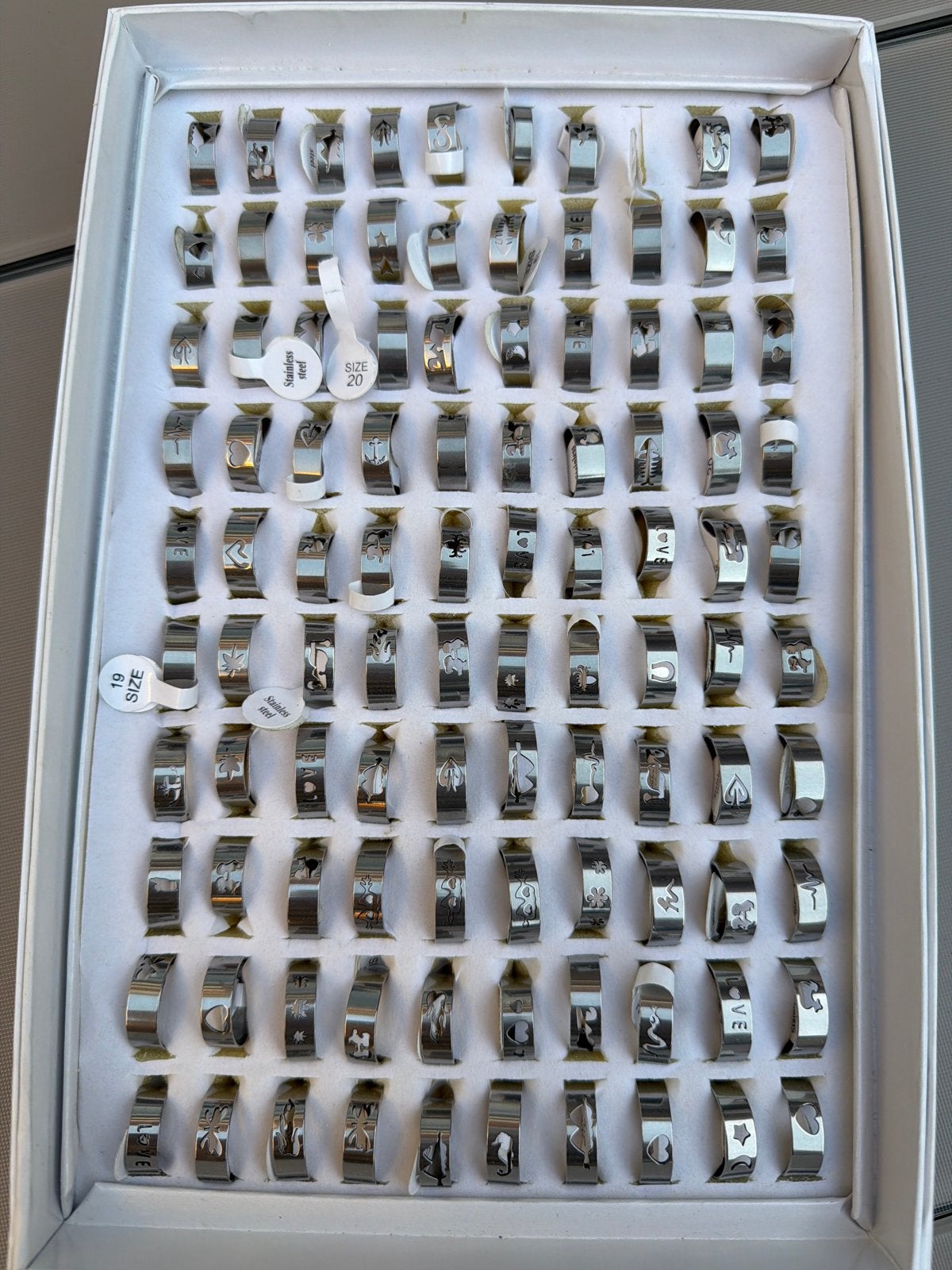 Grote partij roestvrijstalen ringen 99st met diverse designs, Sieraden, Tassen en Uiterlijk, 18 tot 19, IJzer of Staal, Nieuw
