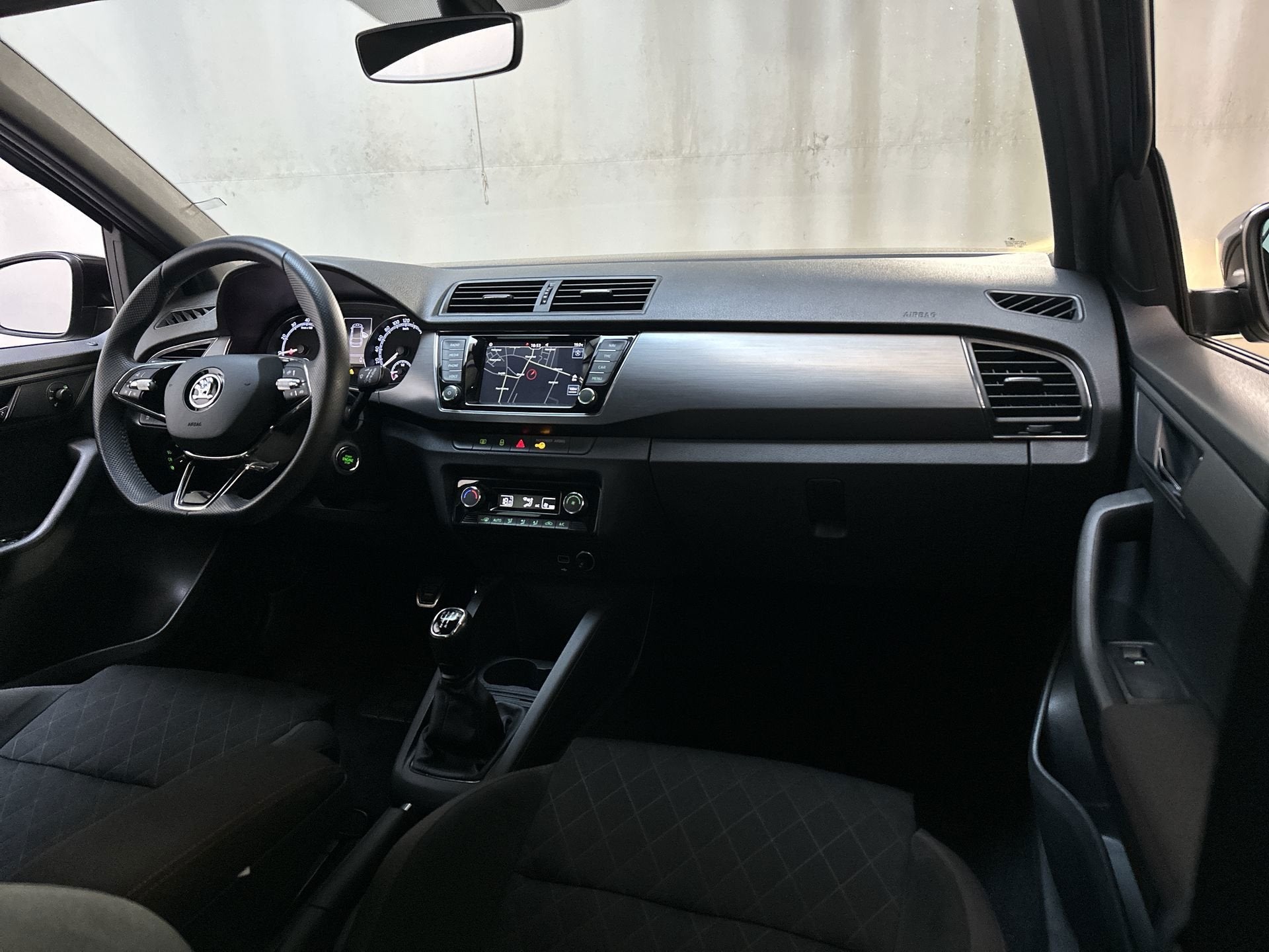 Skoda Fabia Combi 1.0 TSI Sport Business Climate Control DAB, Auto's, Stof, Gebruikt, 95 pk, 49 €/maand