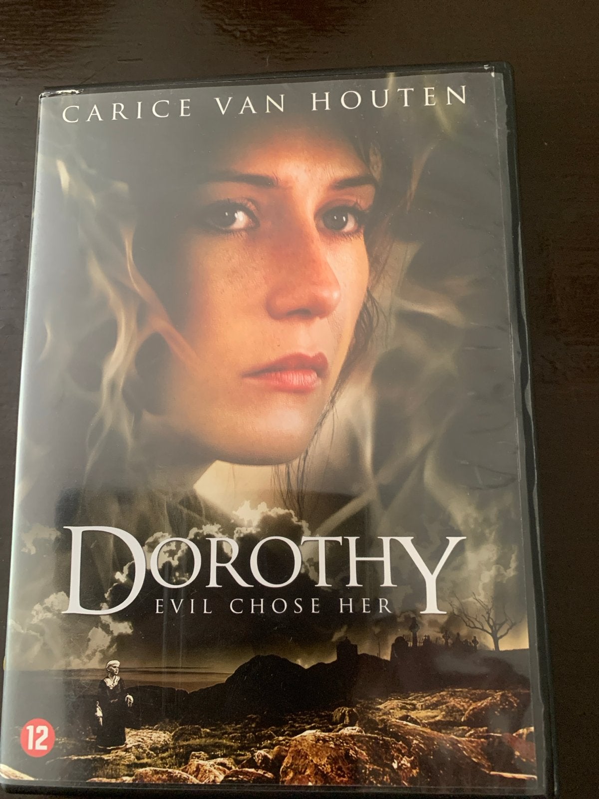 Dorothy - Evil Chose Her (DVD) met Carice van Houten, Psychologische thriller, Engels, Nederlands, Ophalen of Verzenden
