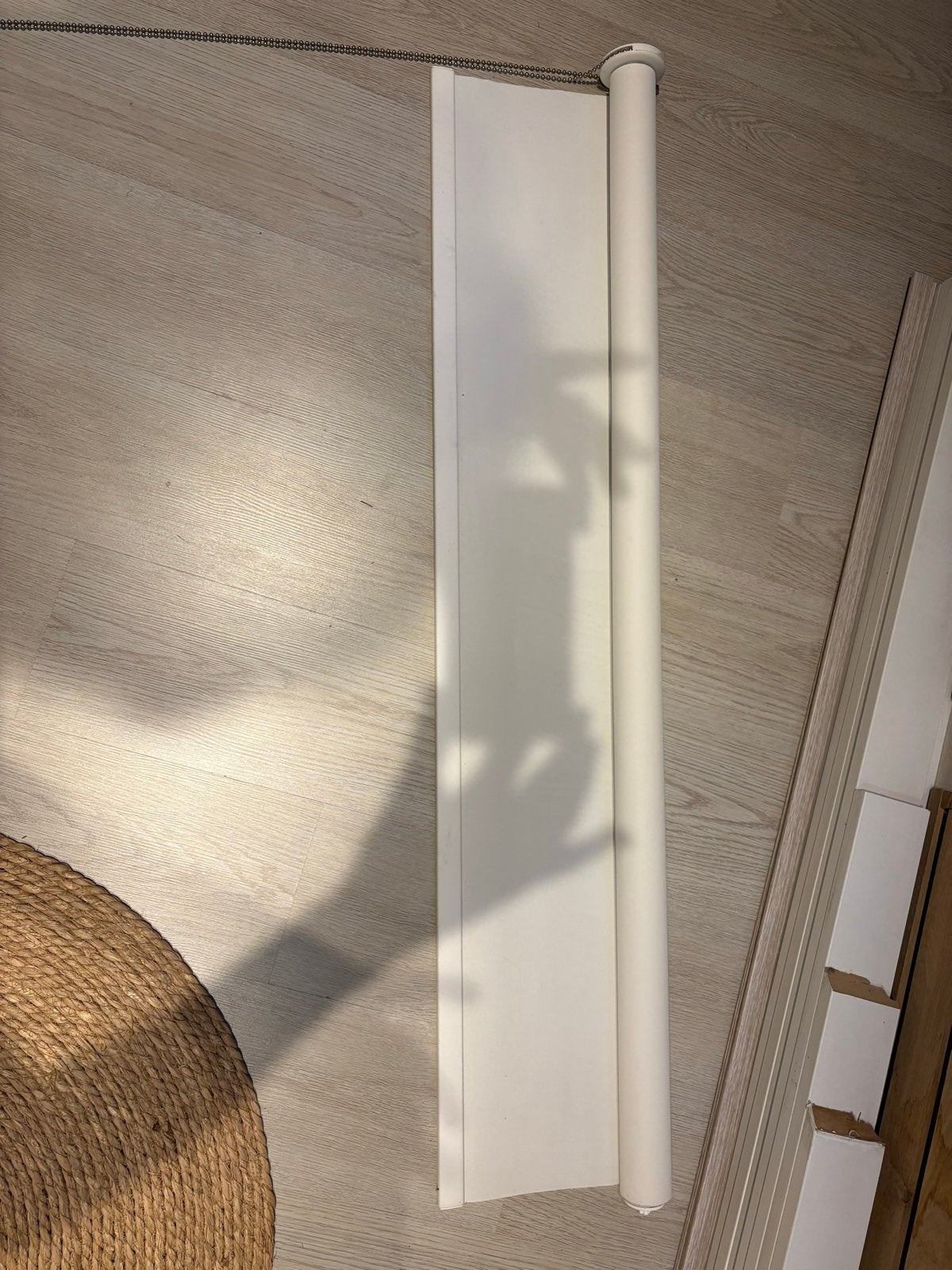 Wit rolgordijn met kettingbediening, 127 cm breed, Ophalen, Gebruikt, Wit, Rolgordijn