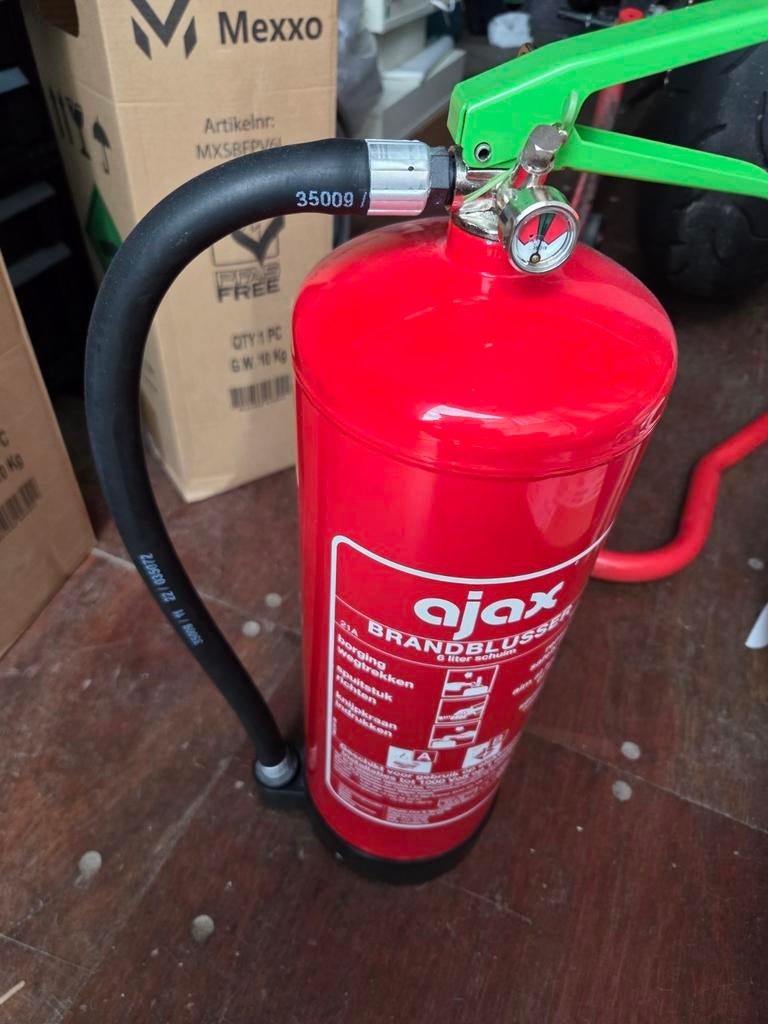 Ajax brandblusser 6L schuim (21A 144B) – gekeurd – 5 stuks b, Huis en Inrichting, Brandblussers en Brandkasten, Ophalen of Verzenden