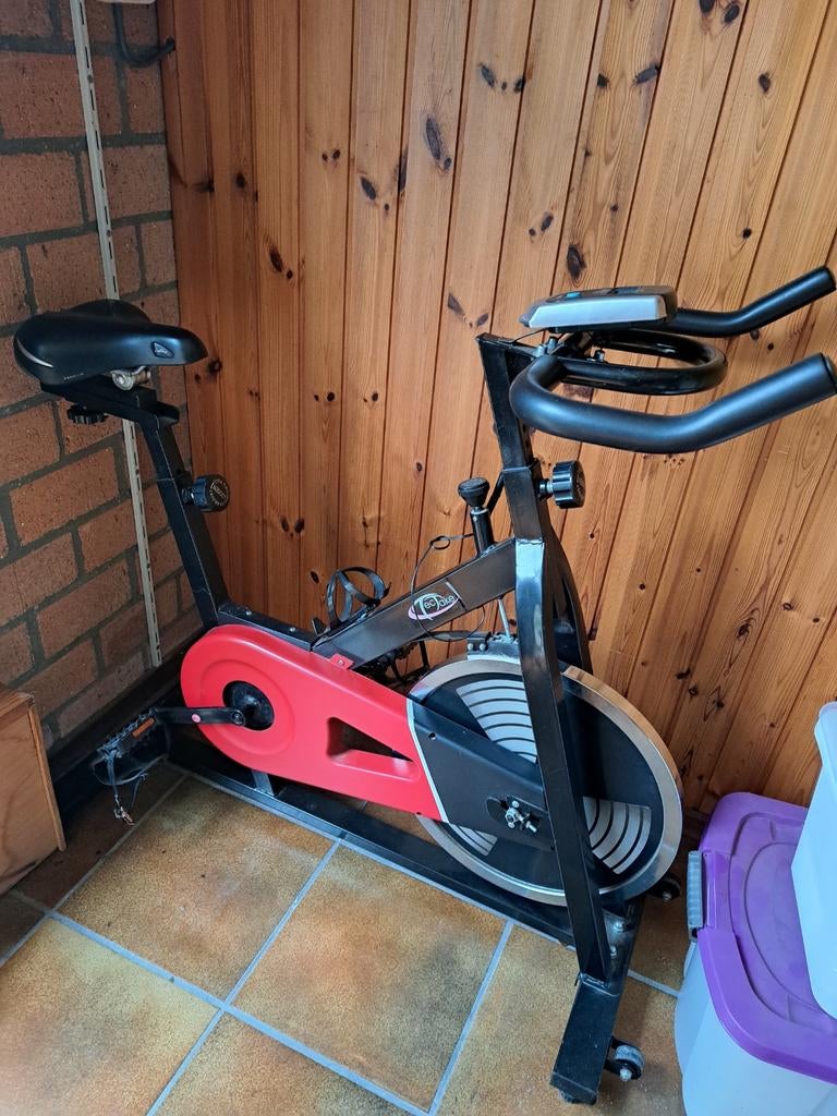 Spinningfiets - Ideaal voor thuistraining, Sport en Fitness, Fitnessapparatuur, Spinningfiets, Ophalen