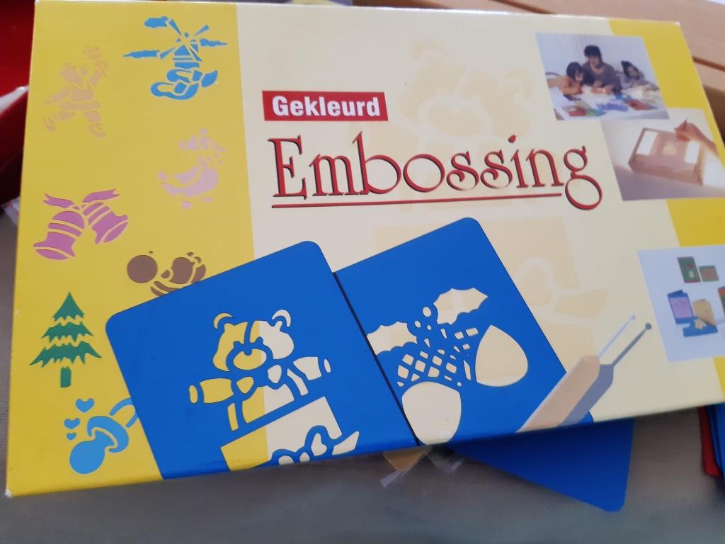 Embossing mallen inclusief lichtbak, Ophalen of Verzenden, Gebruikt, Overige thema's, Pons of Mal