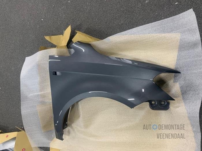 Scherm rechts-voor van een Volkswagen Caddy (R7H), -, Volkswagen, -, Nieuw